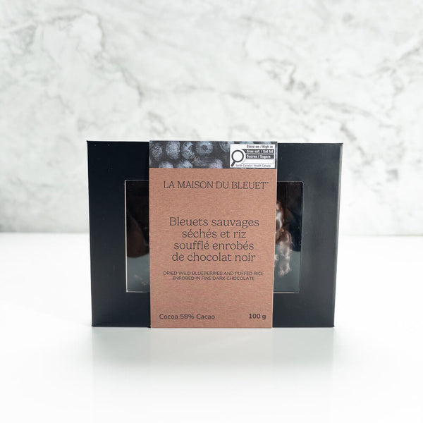 Boite de bleuets séchés et riz soufflé enrobés de chocolat noir