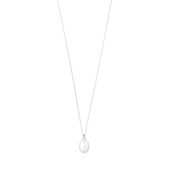 EILA freshwater pearl necklace