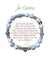 Bracelet Earth Angel « Je t’aime » à perles blanches et grises, avec sa présentation en français.