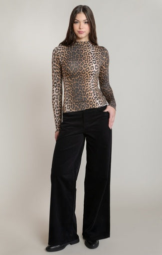 Pantalon en velours côtelé Dex, coloris noir, vêtement porté en tenue