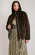 Veste en faux mouton Dex, coloris brun foncé, vêtement porté